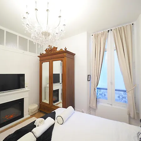 Nouveaute Juillet 2026 Le Balcon De L Opera Vichy