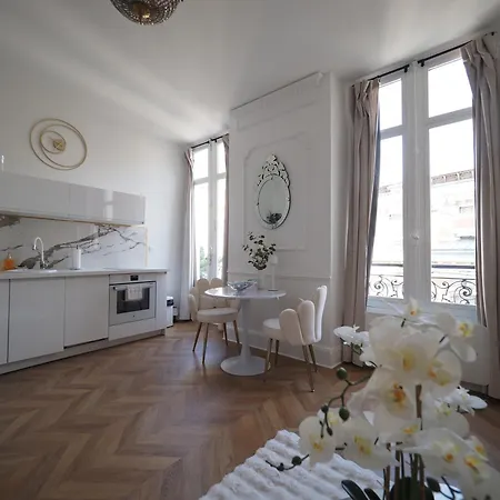 Nouveaute Juillet 2026 Le Balcon De L Opera *